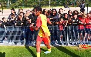 Mercato RC Lens : un nouvel espoir signe pro, la Gaillette peut-elle sauver le Racing ?