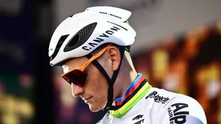 E3 Saxo Classic 2024 : les résultats de la course – Van Der Poel trop fort !