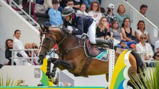JO 2024 : un taulier de l’équipe de France d’équitation privé de compétition