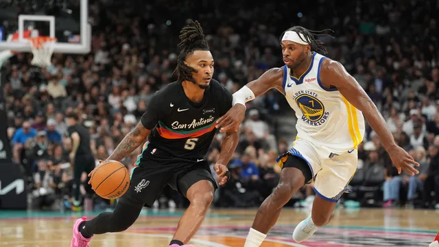 NBA : Après LeBron, Stephon Castle bat Michael Jordan