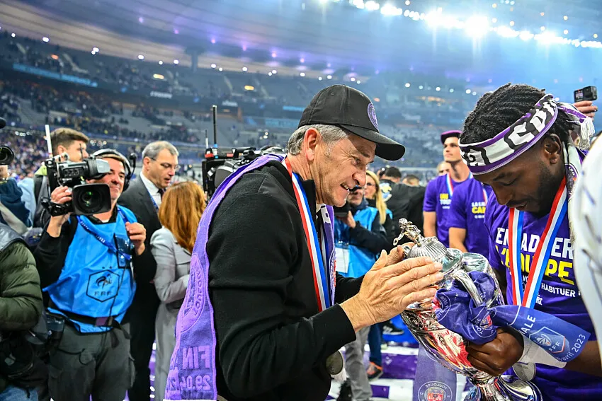 Qui pour succéder à Liam Rosenior à Strasbourg ? (Iconsport)