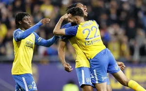 Mercato OL : Lyon passe à la vitesse supérieure et signe un milieu