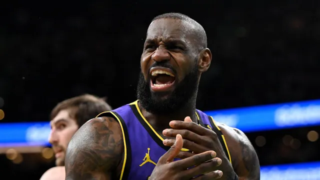 NBA : “difficiles à gérer”, la blessure de LeBron James inquiète fortement Doncic