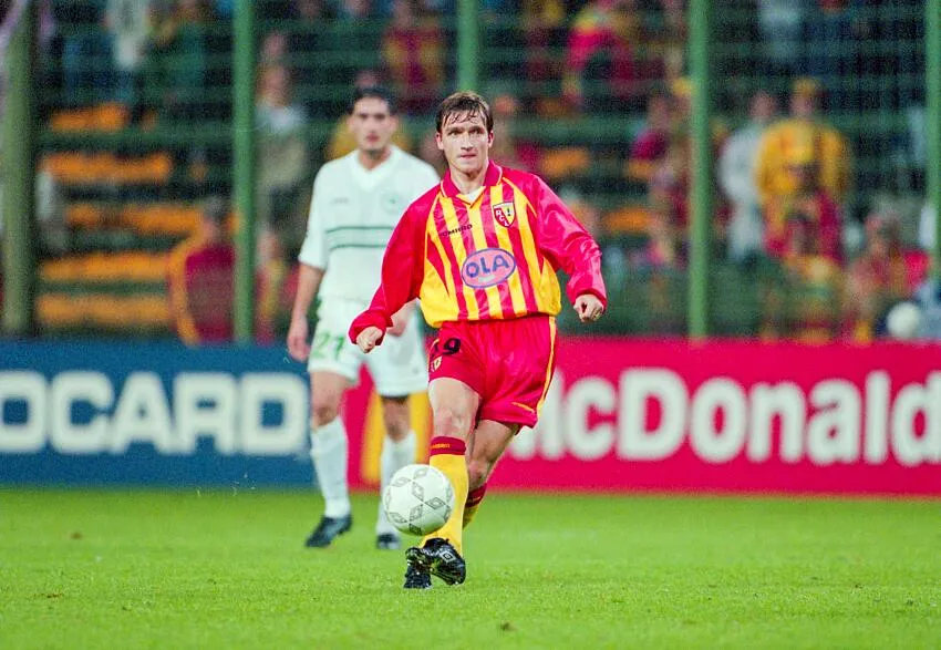 Vladimir Smicer sous les couleurs du RC Lens - Icon Sport