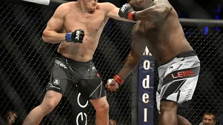 MMA : un combattant de l’UFC bientôt à la WWE ?