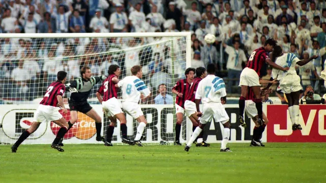 Le 26 mai 1993, l’Olympique de Marseille s’offrait Milan et la Ligue des Champions