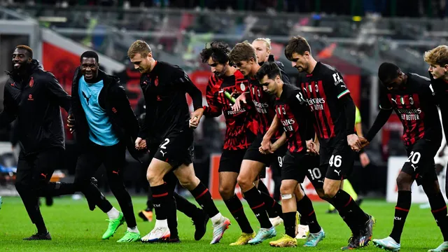 Mercato Lorient : Les Merlus suivent un joueur de l’AC Milan