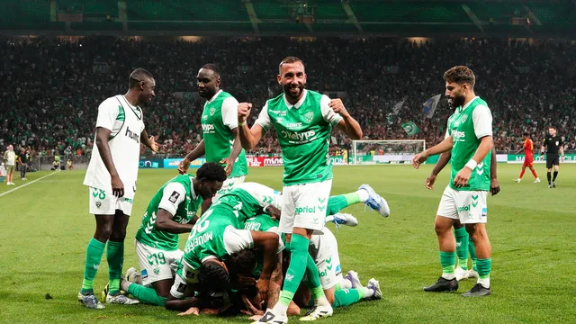 Mercato ASSE : 6 joueurs dans le onze le plus cher de la Ligue 2