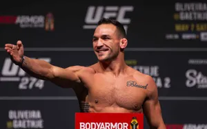 UFC 309 : Michael Chandler se moque ouvertement de Conor McGregor