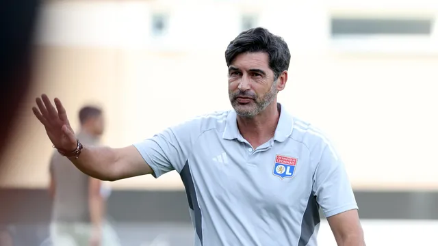 OL : Satriano titularisé, Ghezzal paie sa méforme contre Salzbourg