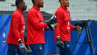 EDF : Une surprise dans les buts face à la Grèce, Deschamps confirme !