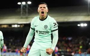 Affaire des chants racistes : Chelsea envoie un signal choquant à Enzo Fernandez !