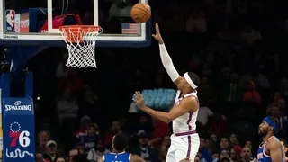 Tobias Harris porte les Sixers, A.D contrôle sans le King de la NBA