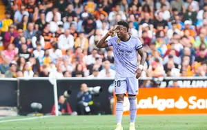 Affaire Vinicius Jr : Mbappé, Leão et R9 au soutien du Madrilène victime de racisme