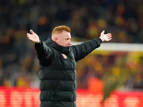 RC Lens : lunaire, Will Still veut battre l’ASSE pour “les primes”