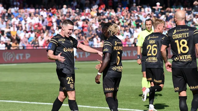 Mercato ASSE : un avant-centre de Guingamp proche des Verts