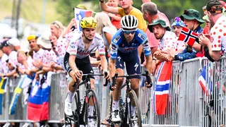 Vuelta 2024 : un favori à la victoire finale met pied à terre