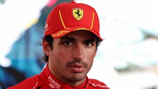 F1 : les écuries tapent du poing sur la table après l’incident Sainz