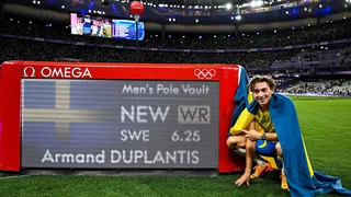 Le défi fou de Mondo Duplantis qui va affronter une autre légende de l’athlétisme