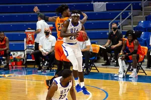 Nicolas Elame débute sa deuxième saison en NCAA