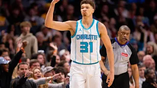 NBA : 36 points, 13 rebonds… Tidjane Salaün peut-il guider les Charlotte Hornets vers des jours meilleurs ?