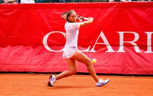 Diane Parry : classement, âge, statistiques de carrière de la prodige du tennis et de la prétendante à Roland Garros