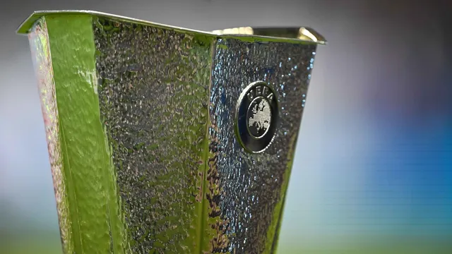 Tirage Europa Ligue direct : les groupes complets