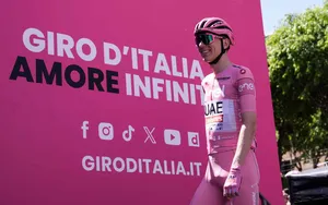 Giro 2024 – Tadej Pogacar : “Un peu de pizza et un bon cappuccino rendront le tout agréable”