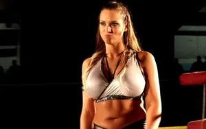 Kelly Klein blessée et virée par la Ring of Honor