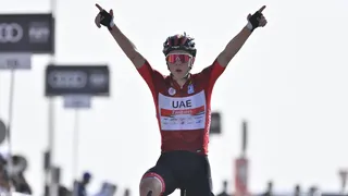 UAE Tour – Etape 3 : Tadej Pogačar devant Adam Yates