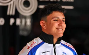 F1 : Isack Hadjar chez Red Bull ? Peter Bayer est catégorique