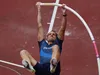 JO – Athlétisme : Lavillenie au courage, Robert-Michon déjà éliminée