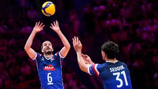 JO 2024 : Dans le dur, les volleyeurs français réussissent leur entrée en lice