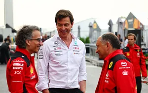 F1 : Toto Wolff et Mercedes annoncent un duel avec Ferrari en 2026