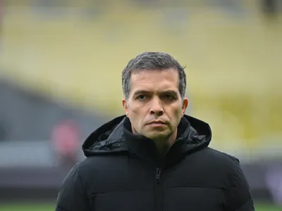 Mercato : Luis Castro fonce sur un jeune milieu défensif du LOSC