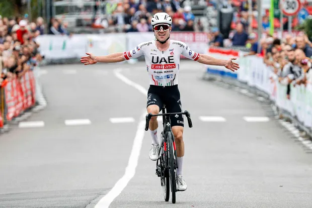 Marc Hirschi, candidat au titre de champion du monde de cyclisme sur route