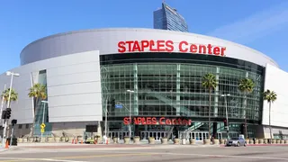 Staples Center renommé, symbole de la relation naissante entre sport et cryptomonnaies