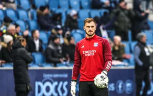 OL : Lucas Perri titulaire, Anthony Lopes remplaçant contre le LOSC