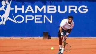 Juste avant les JO, Fils remporte l’ATP de Hambourg et fait tomber… Zverev