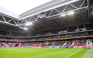 Ligue 1 : un entraîneur très critique envers la pelouse de son stade