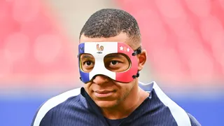 Euro 2024 : pourquoi l’UEFA refuse le masque de Kylian Mbappé