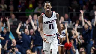 Une draft, un portrait : Joël Ayayi