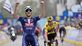 Tour des Flandres : Van der Poel, comme une évidence !