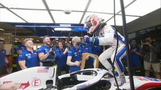 Sensation à Sao Paulo : Magnussen et Haas en pole position