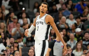 NBA : Pourquoi Victor Wembanyama enchaîne les pépins physiques