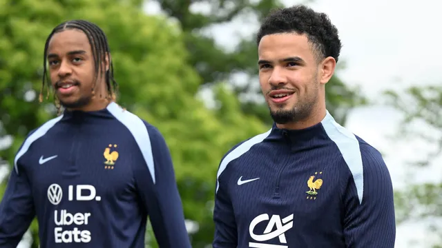 JO Paris 2024 : “Il est en train de passer son bac”, Thierry Henry averti Zaïre-Emery