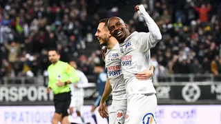 Mercato ASSE : le remplaçant de Nkounkou déjà trouvé