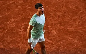 Carlos Alcaraz – Jesper de Jong (Roland Garros 2024) : À quelle heure et sur quelle chaîne TV regarder la rencontre ?