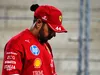 Ferrari : Lewis Hamilton remplacé par Leclerc pour le GP d’Abou Dabi