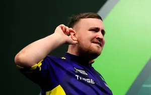 Championnat du monde de fléchettes : à quelle heure et sur quelle chaine TV regarder la finale Littler – van Gerwen ?